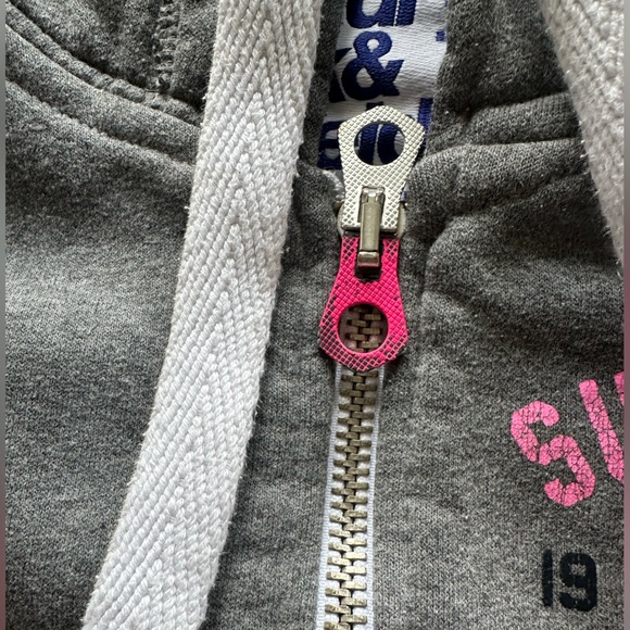 Superdry Hoodie - Picture 2 of 6